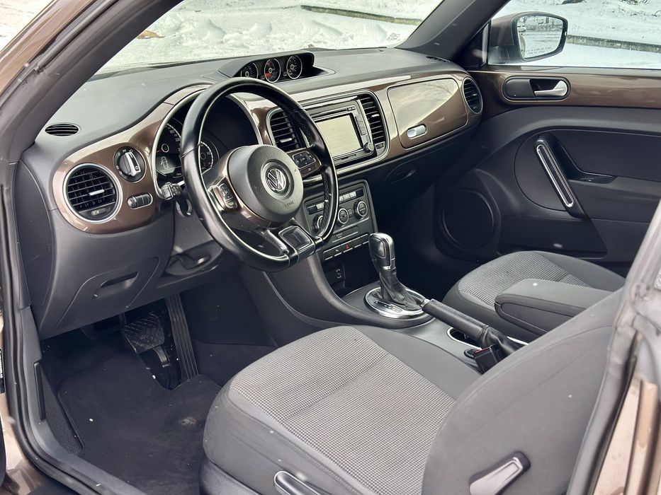 ОФІЦІЙНИЙ Volksvagen Beetle В Стані НОВОГО! Дуже Красива Машинка!!!