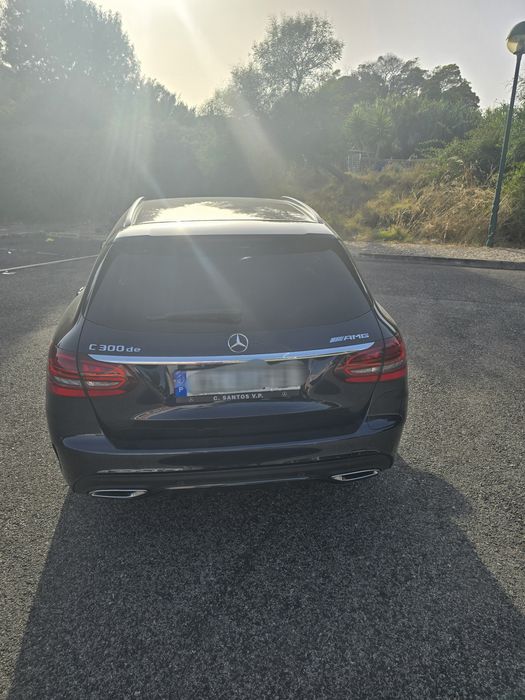 Mercedes-Benz C300de AMG -Plug-in Hybrid Night Edition — Performance,