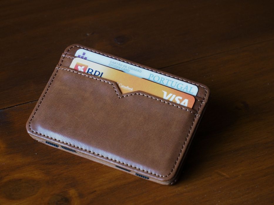Minimalist Leather Wallet - NEW