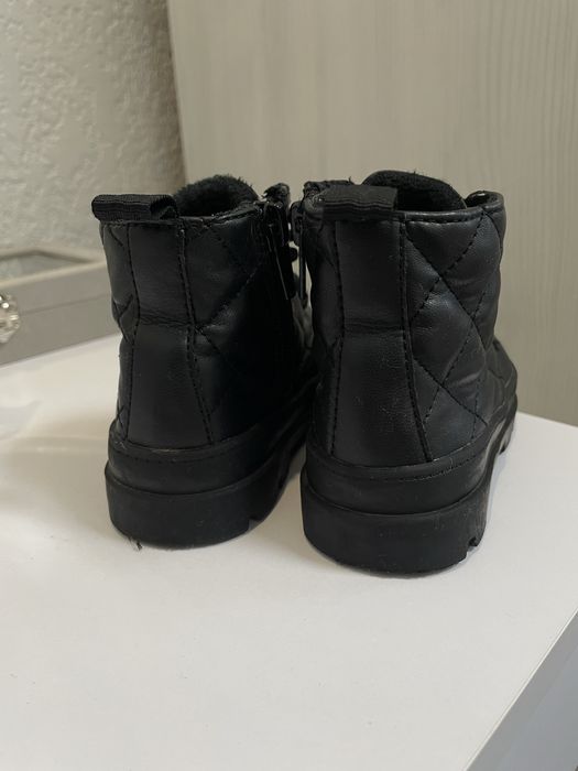 Дитячі черевики H&M