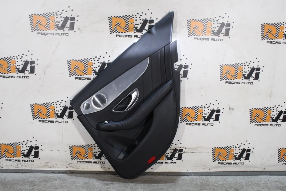 Forra / revestimento genérico MERCEDES-BENZ Classe C (W205)