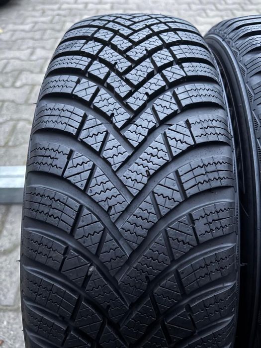185/60R15 88T Hankook Winter I'cept RS3
