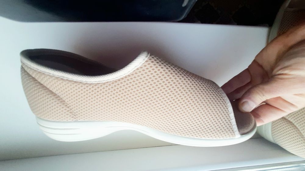 Нові ортопедичні туфлі/сандалії Aerosoft (Німеччина), р. 42