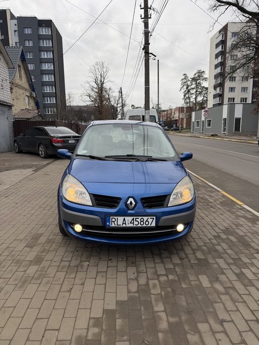 Renault Scenic 1.9 дизель механика 2007 год