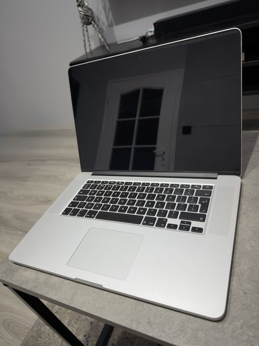 Apple Macbook Pro