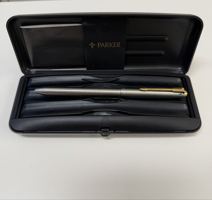 Esferográfica Parker Tricolor (4 cargas )