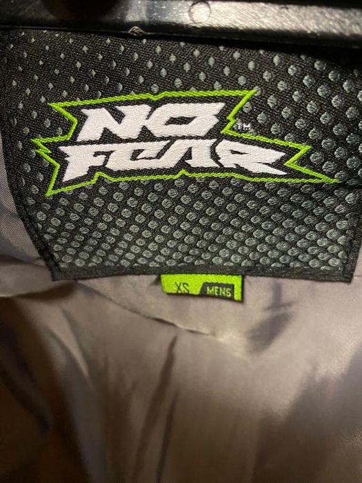 Casaco completamente novo No fEAR