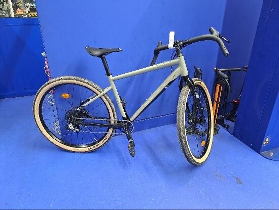 Riverside Touring 920