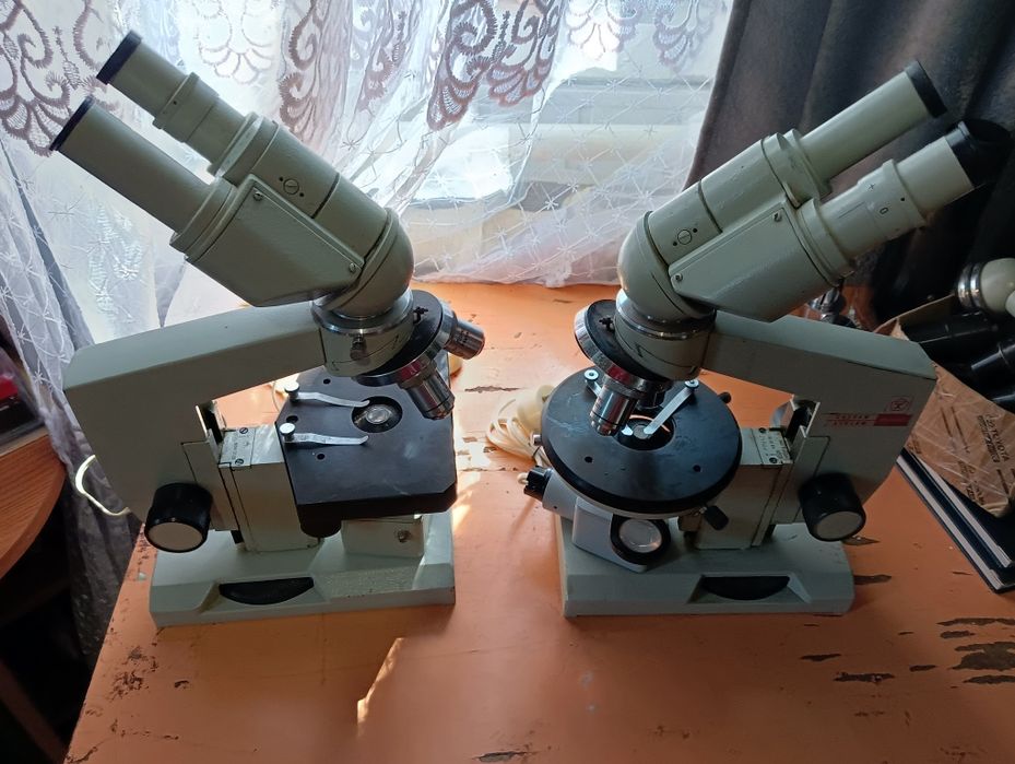 Продам микроскоп біолам бінокулярний з підсвіткою