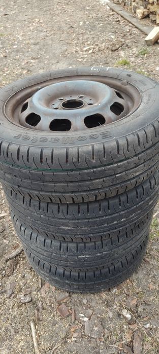 Felgi z oponami Mercedes A160 lato i zima 3komplety