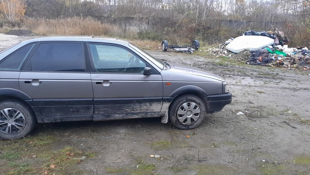 Продам фольсфаген пасат б3 2.0 газ бензин