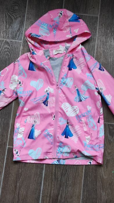 Ветровка на рост 140 куртка весення