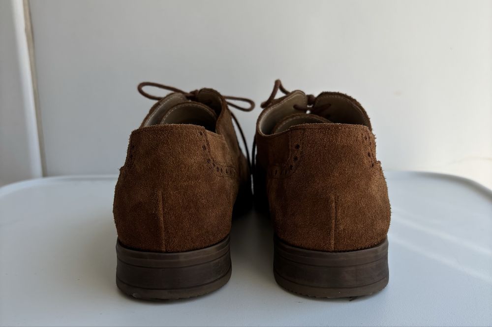 Sapatos de camurça com atacadores - Ginova