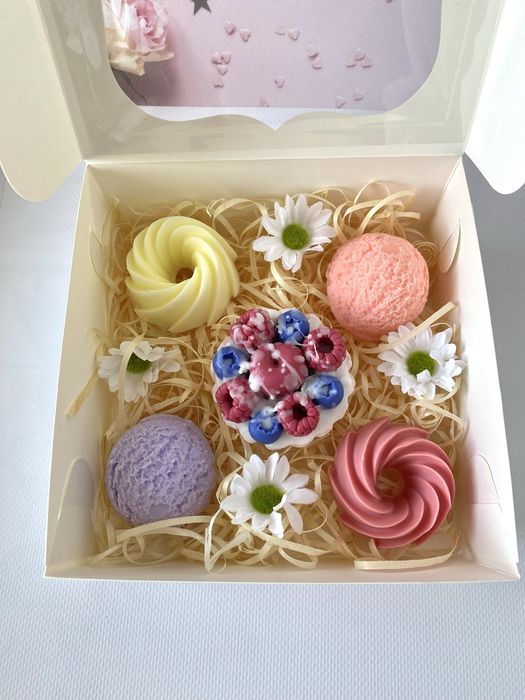 Мило ручної роботи