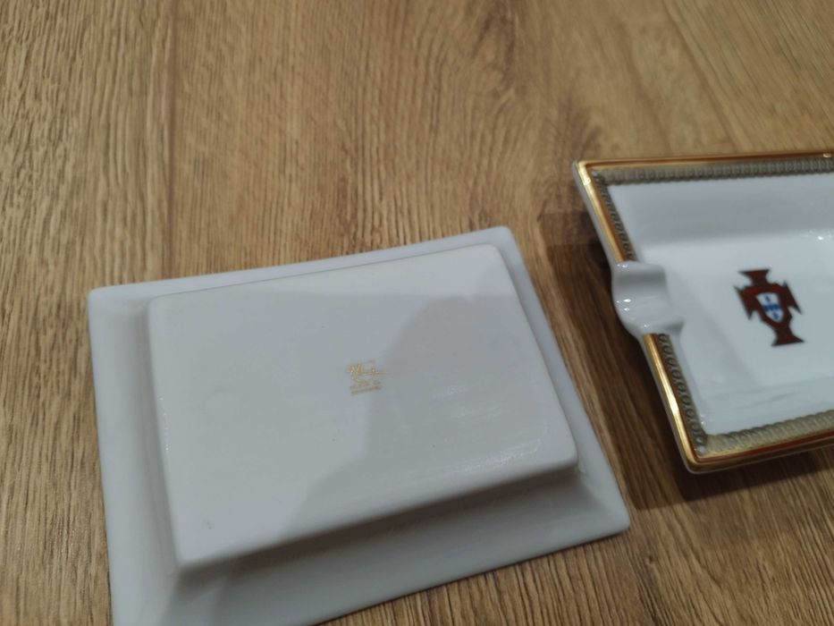 FPF Porcelain Ashtrays64740291251074123