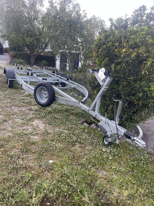 Atrelados novos para barcos
