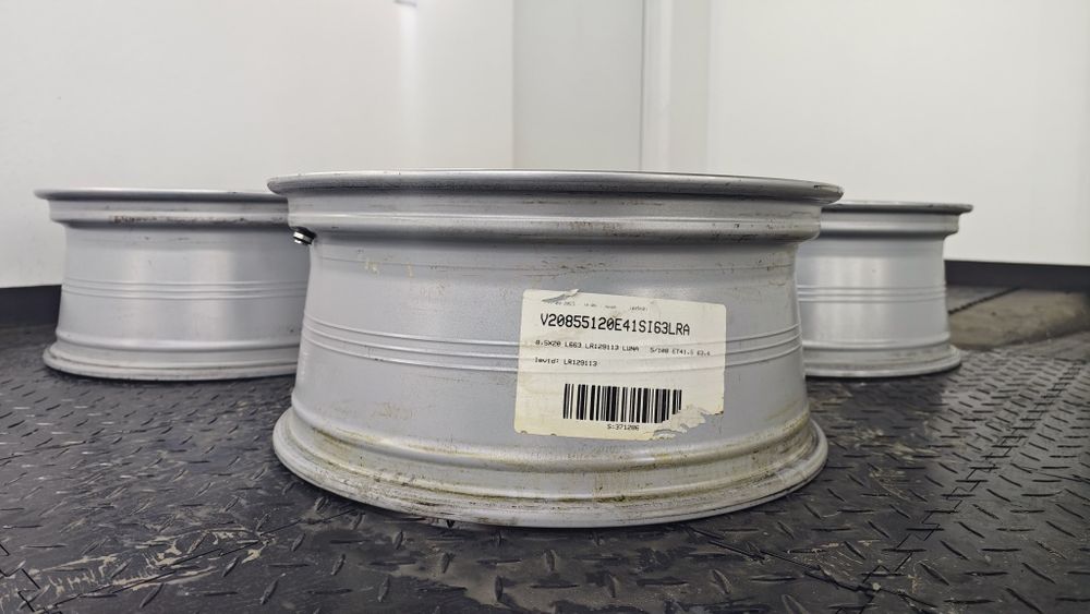 Felgi Land Rover 20" 8,5J 5x120 LR129113 komplet 4 szt.