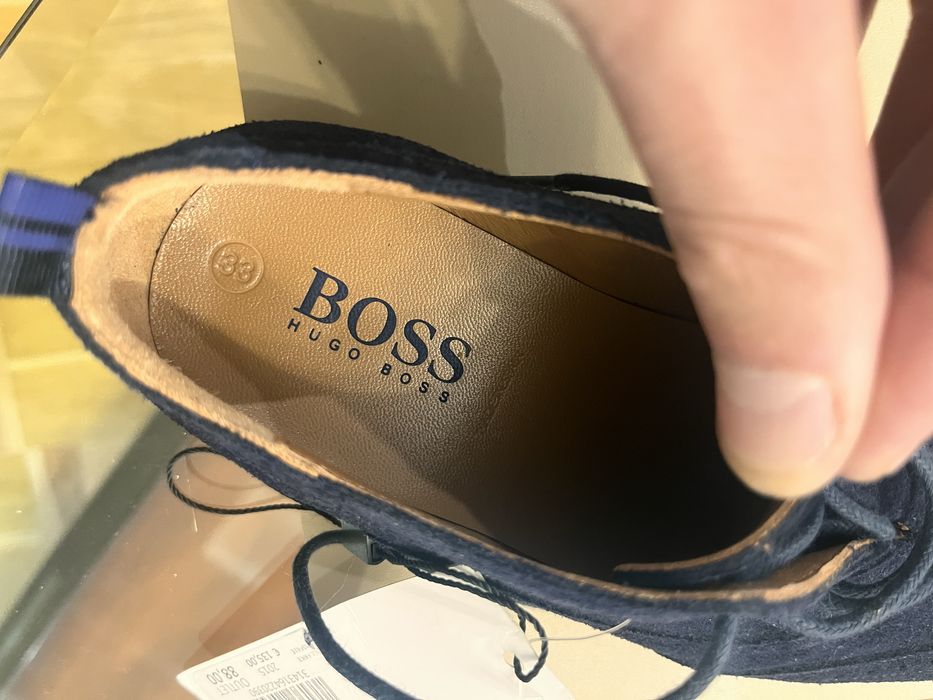 Нові замшеві туфлі броги Hugo Boss (K.I.D.S.), розмір 33 оригінал (21см)