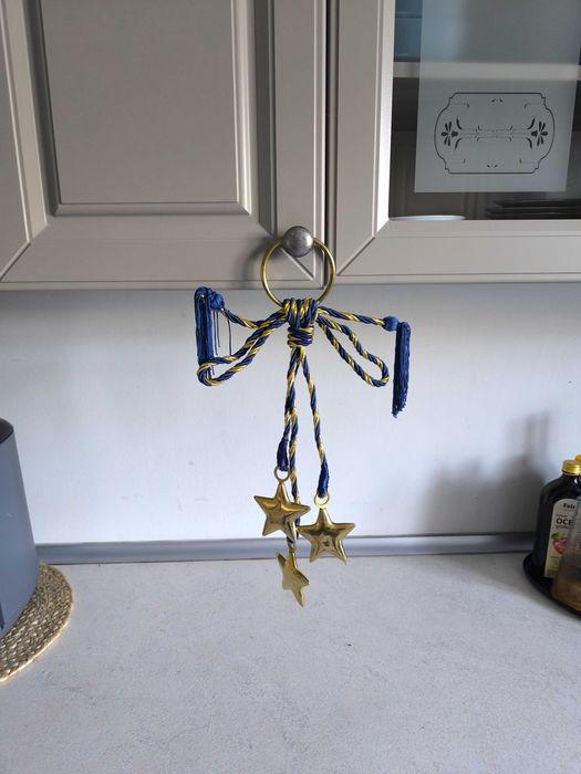 Ozdobny, dekoracyjny sznur  + 3  gwiazdy