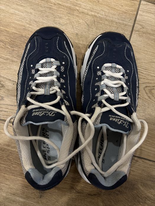 Кросівки skechers 37