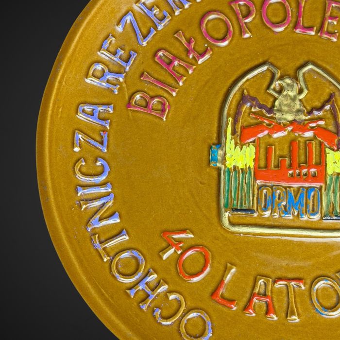 Talerz patera ceramika 40 Lat ORMO Białopole 1986r B5/101110