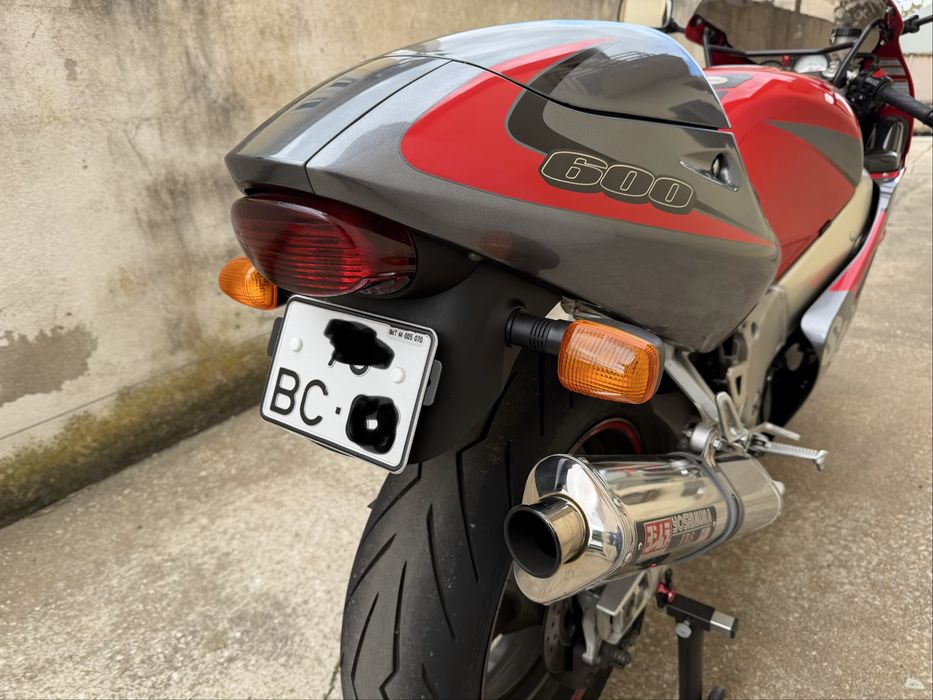 Suzuki GSXR 600 SRAD Imaculada