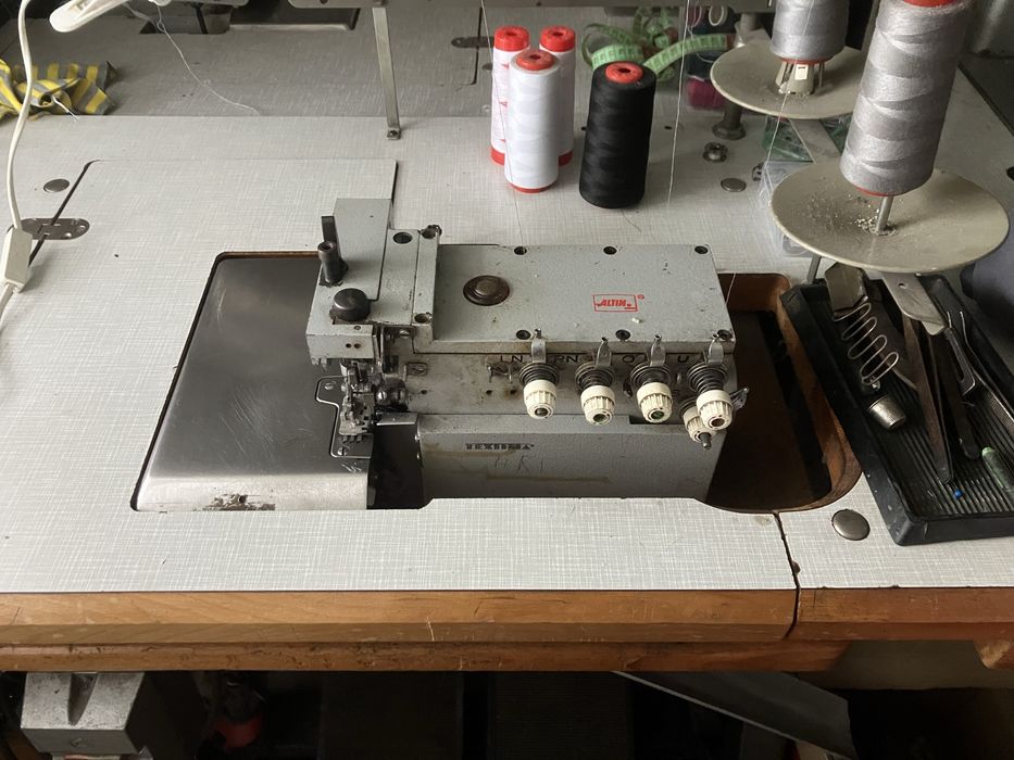 maszyna overlock 5-cio nitkowy textima, altim, silnik Juki