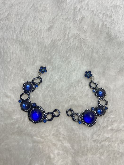 Śliczne niebieskie kolczyki