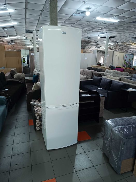 Двокамерний холодильник Whirlpool ARC5580