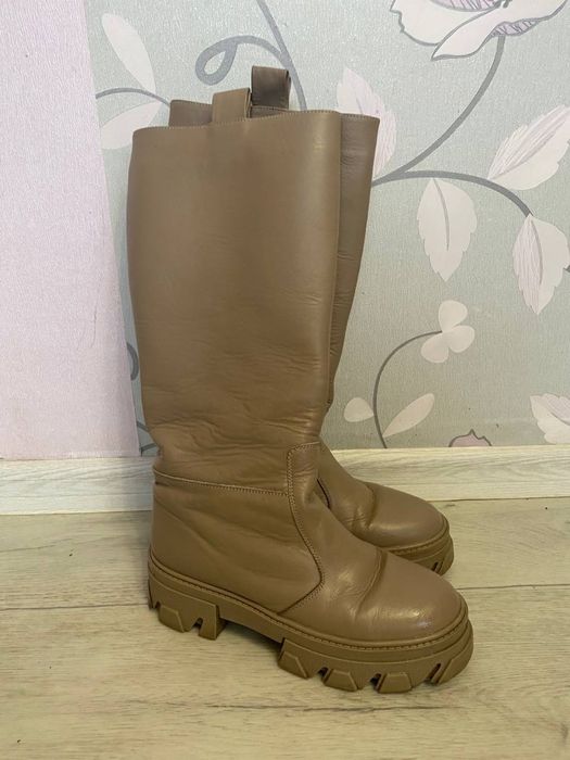 Чоботи жіночі теплі