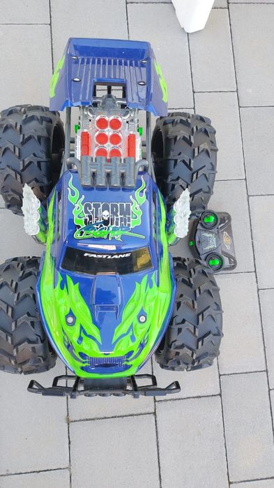 Samochód zdalnie sterowany Fastlane Storm Cruiser skala 1:8
