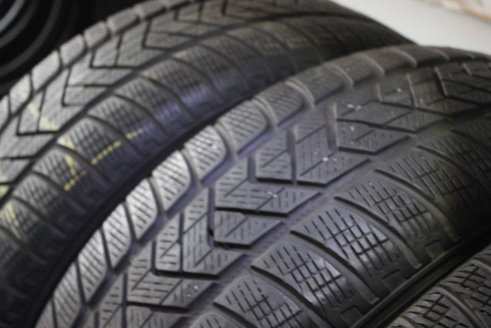 255-55-R18 PIRELLI SCORPION 4 штуки зимняя резина GERMANY 2022