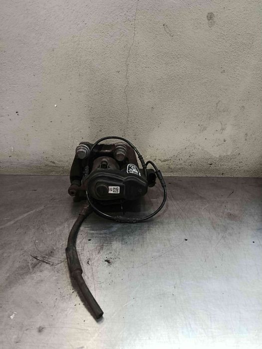 Pinça travão / maxila de travão trás direita BMW 5 (F10)