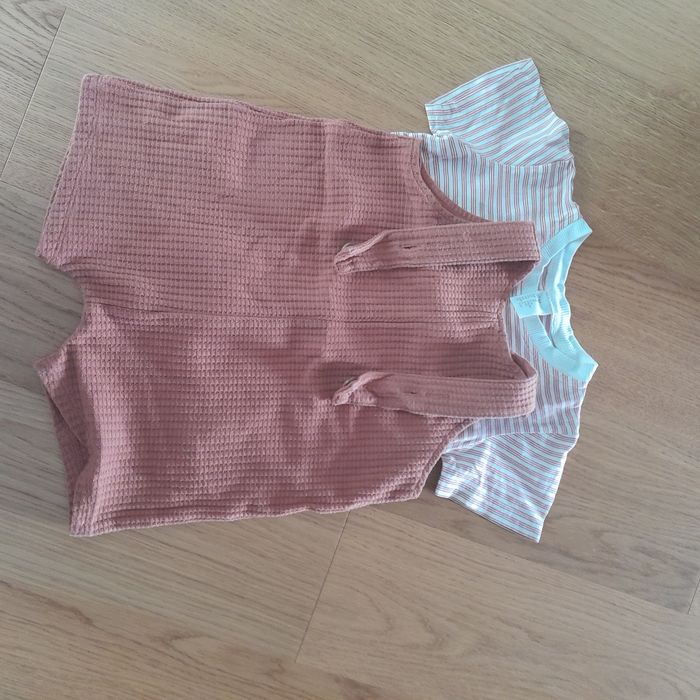 Komplet rampersy z koszulka H&M