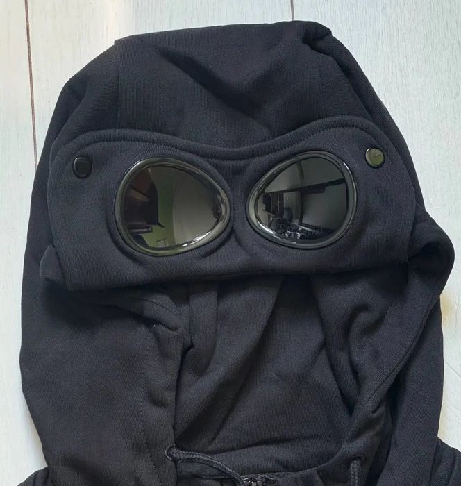 Зіп-Худі C.P. Company з лінзами на капюшоні розмір M, L, XL,чорний