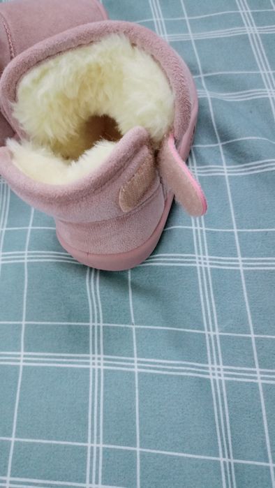 Взуття на дівчинку, угги, теплі ботінки, зимні ботінки