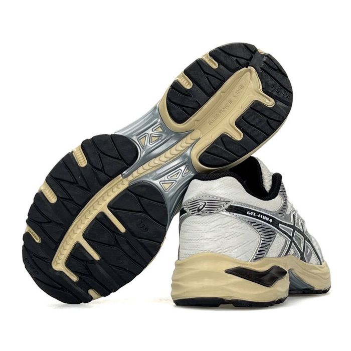 Крутезні жіночі кросівки Asics Gel-Flux4 White Silver Beige! Розміри: 36,37,38,39,40,41! Нові! Є накладений платіж!
