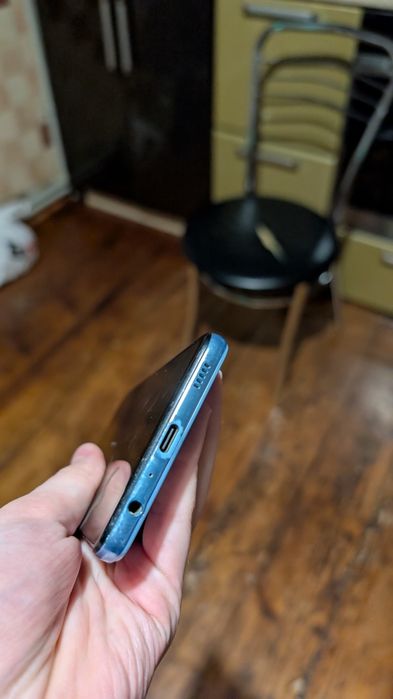 Samsung galaxy a 32 64 gb  , голубий колір