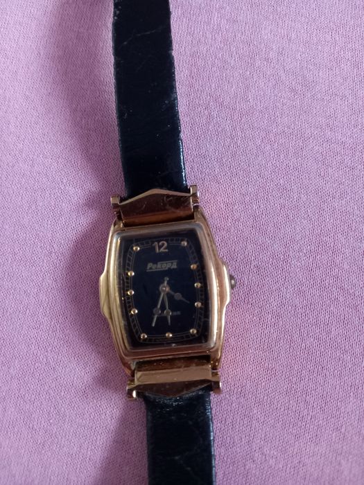 Женские часы,РЕКОРД