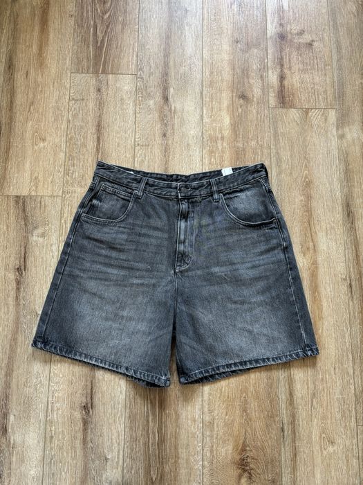 Czarne washed sprane krótkie spodenki szorty jeansowe męskie pull & bear 44