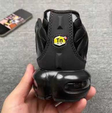 Nike_Air _Max_TN_Plus_Black_ Rozmiar.40