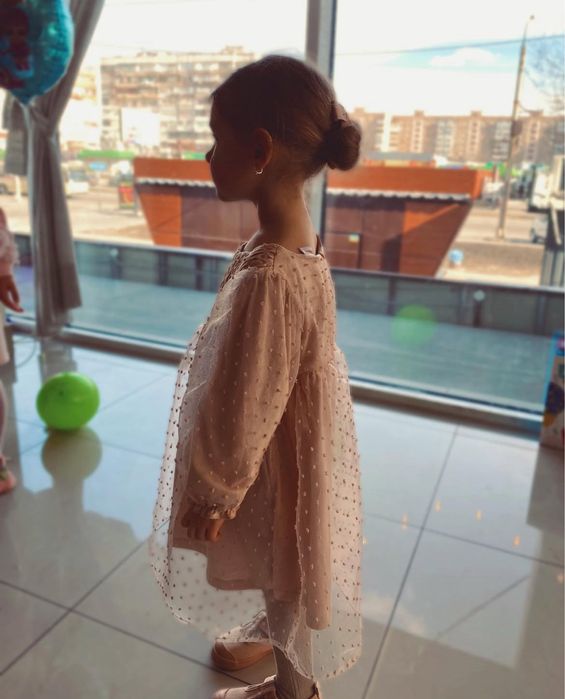 Пудрова Ніжна сукня zara, святкова сукня zara, нарядна сукня zara