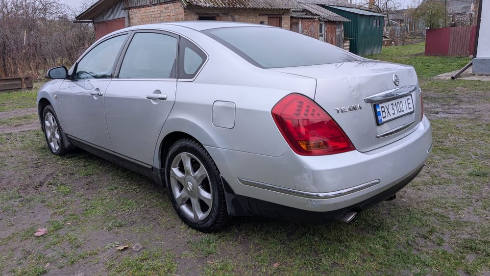 Продам Нісан тіана