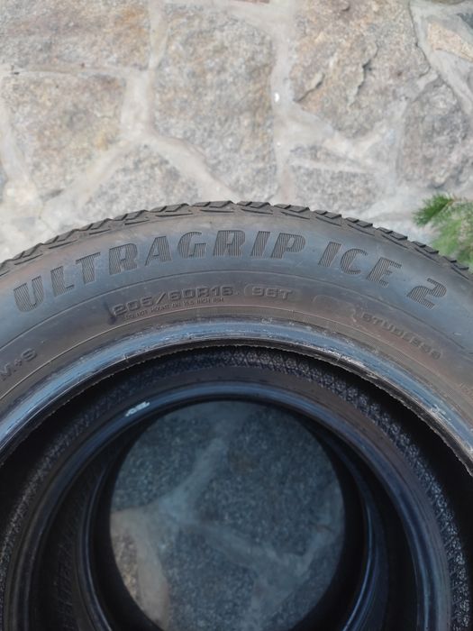Зимова шина Goodyear ultragrip ice 2