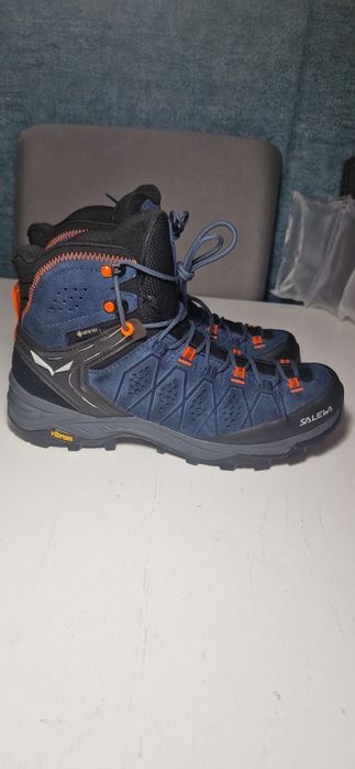 Salewa 42.       .