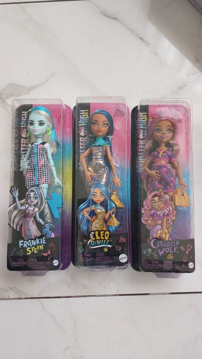 Monster High Ляльки