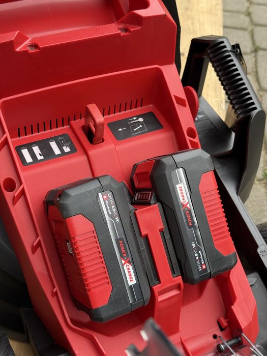 Kosiarka 36cm akumulator 2x4ah einhell