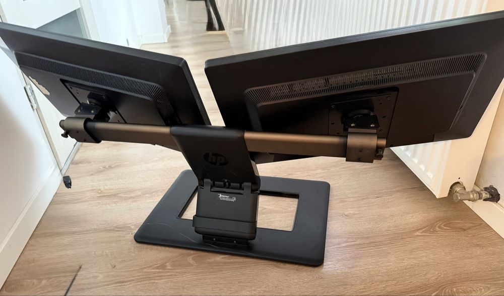 Zesraw 2xMonitor HP EliteDisplay E231 + Oryginalna Podstawa Dual Stand