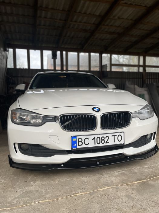 бмв f30 318d 2013