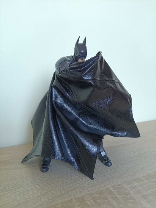 Подвижная фигурка  Бэтмен. Revoltech.